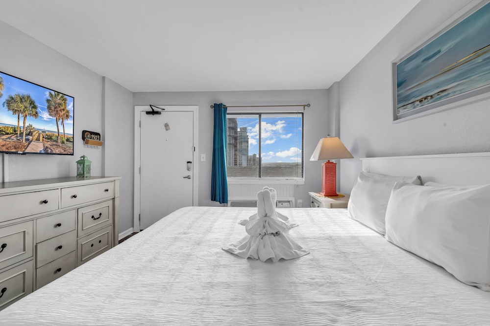 Bluewater Resort 1103