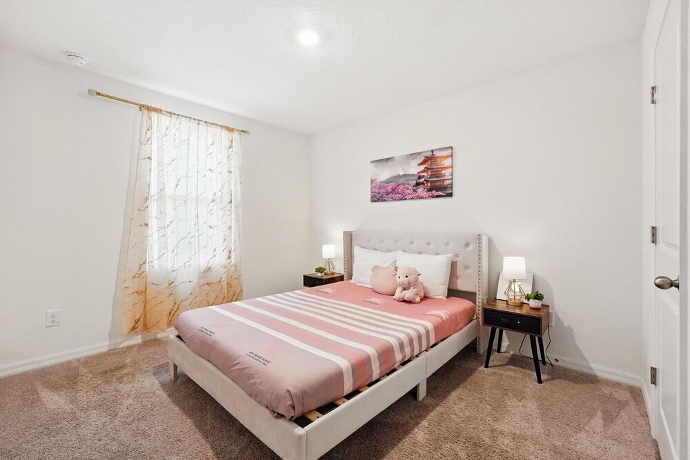 1421ds-the Enclaves At Festival 3 Bedroom Townhouse