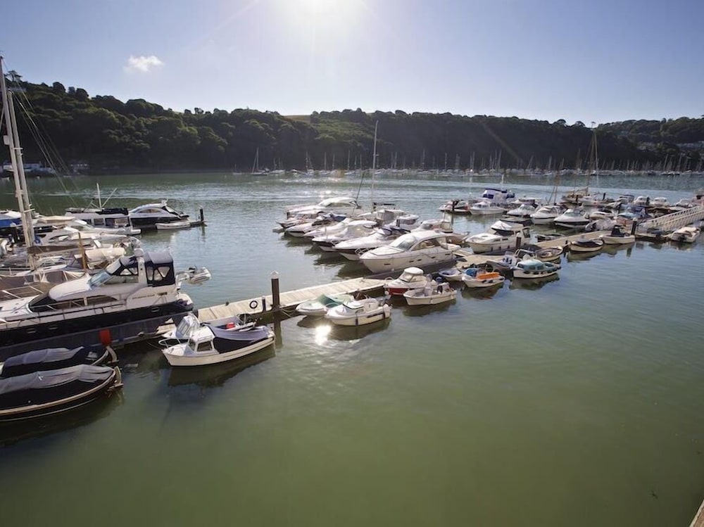 22 Dart Marina view 2