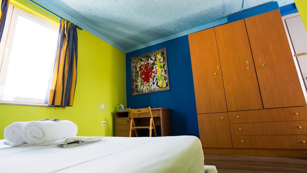 Athens International Youth Hotel and Hostel