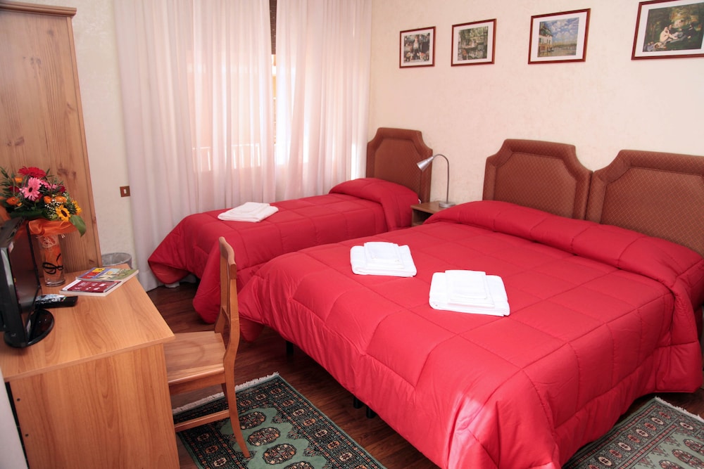 Kosher B&B The Home in Rome