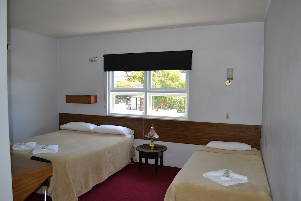 The Menai Hotel Motel