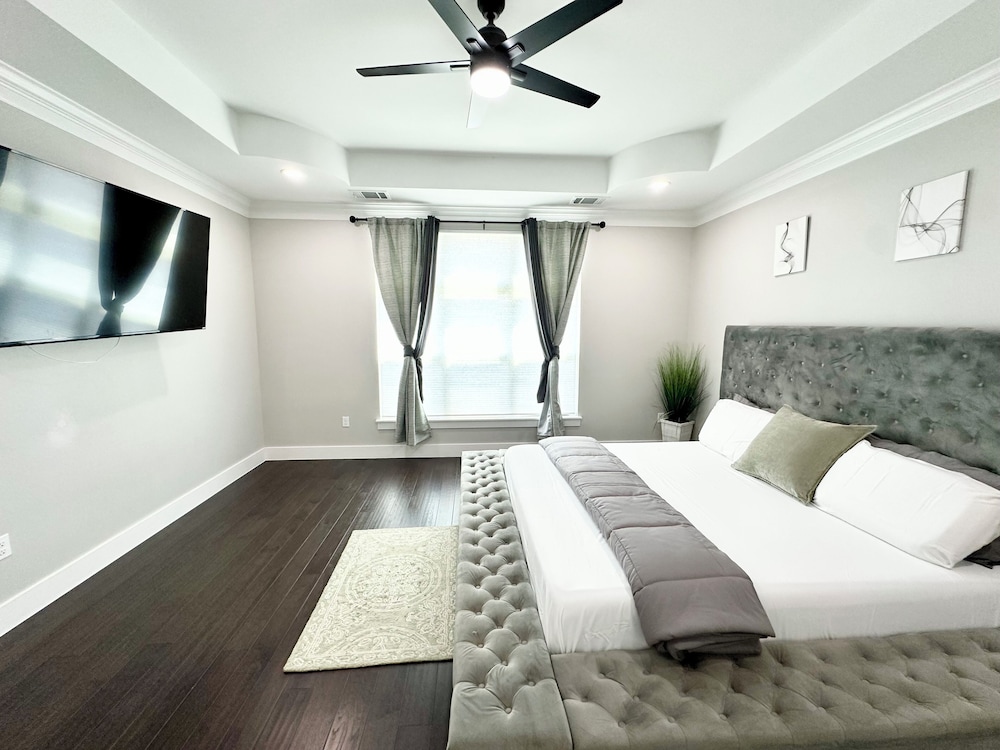 5 bedroom house near COTA AUS - Image 2