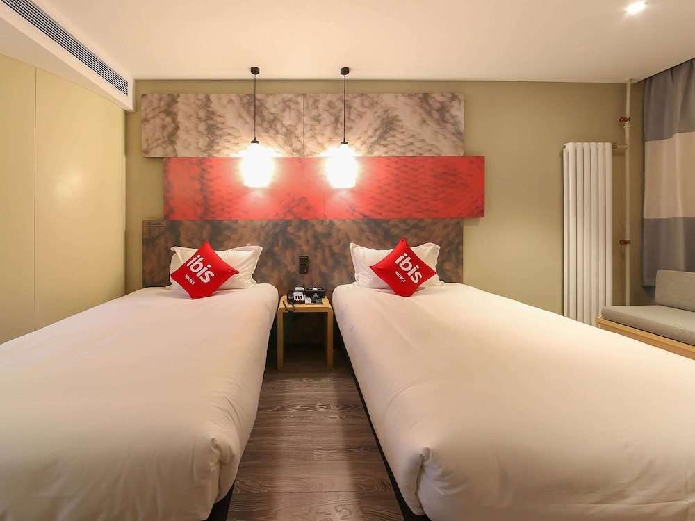 ibis Weinan Normal University Chaoyang Street Hotel