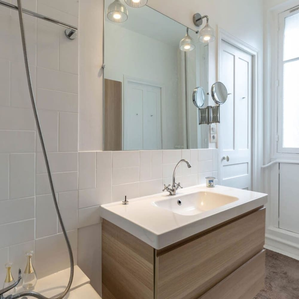 Chic Grenelle 3 Bedroom Apartment in Paris