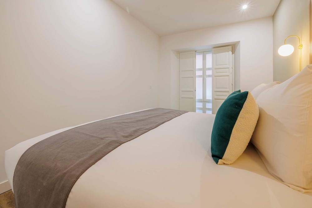 w Comfy 2BR w Great Terrace in Chueca