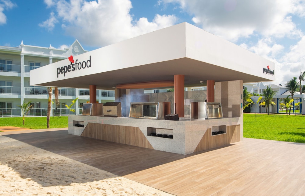 Jamaica Vacations - Hotel Riu Montego Bay - Adults Only - All Inclusive - Property Image 30