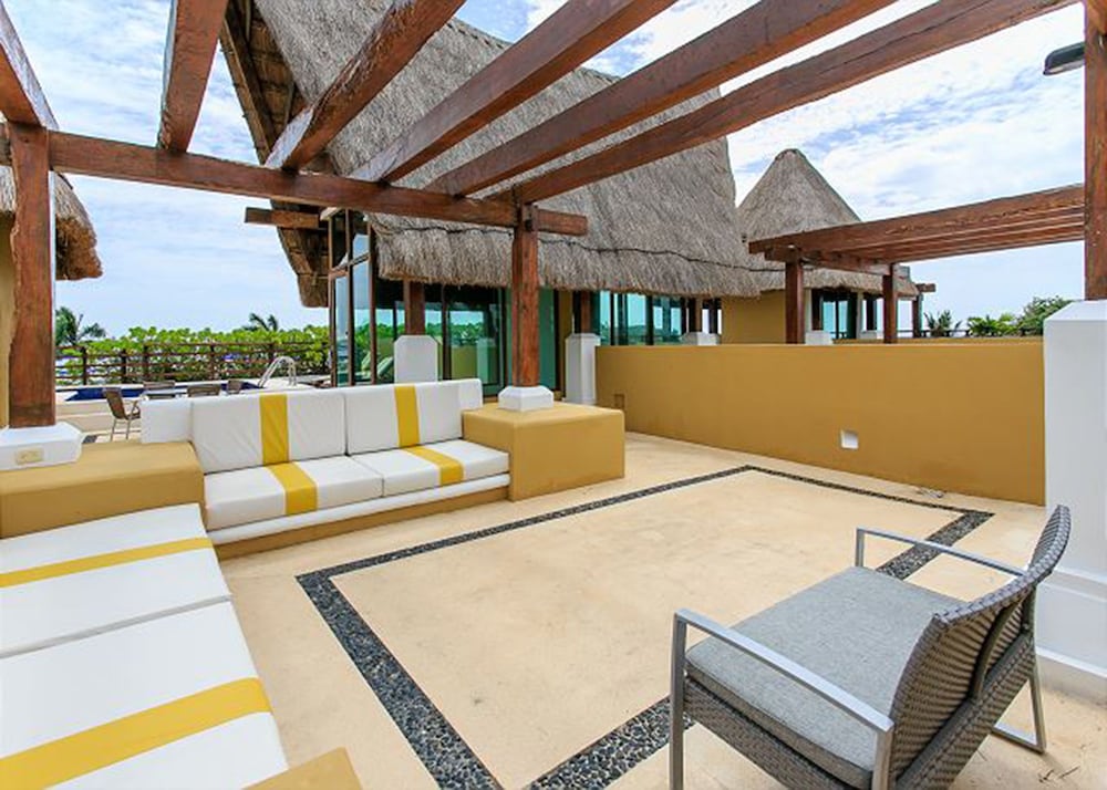 Pueblito Luxury Penthouse by Tripintravel
