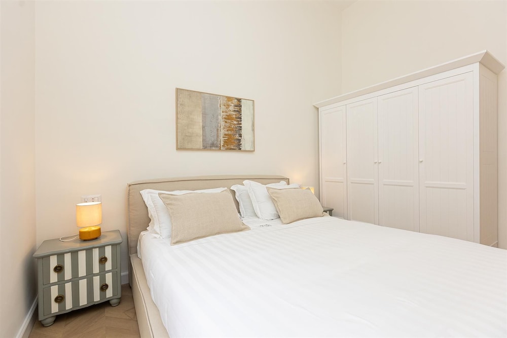 Mellini View Apartment