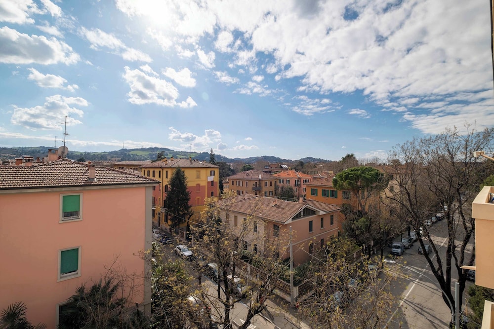 Casa Marion Stile e Comfort in un Elegante Dimora Bolognese