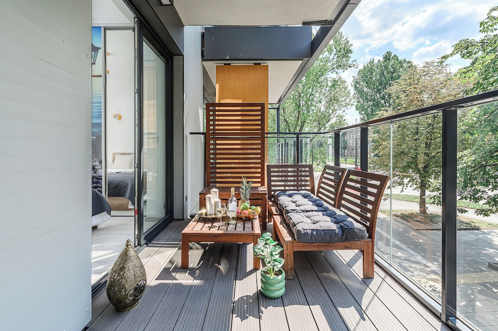 Lumina spacious apartments in Warsaw
