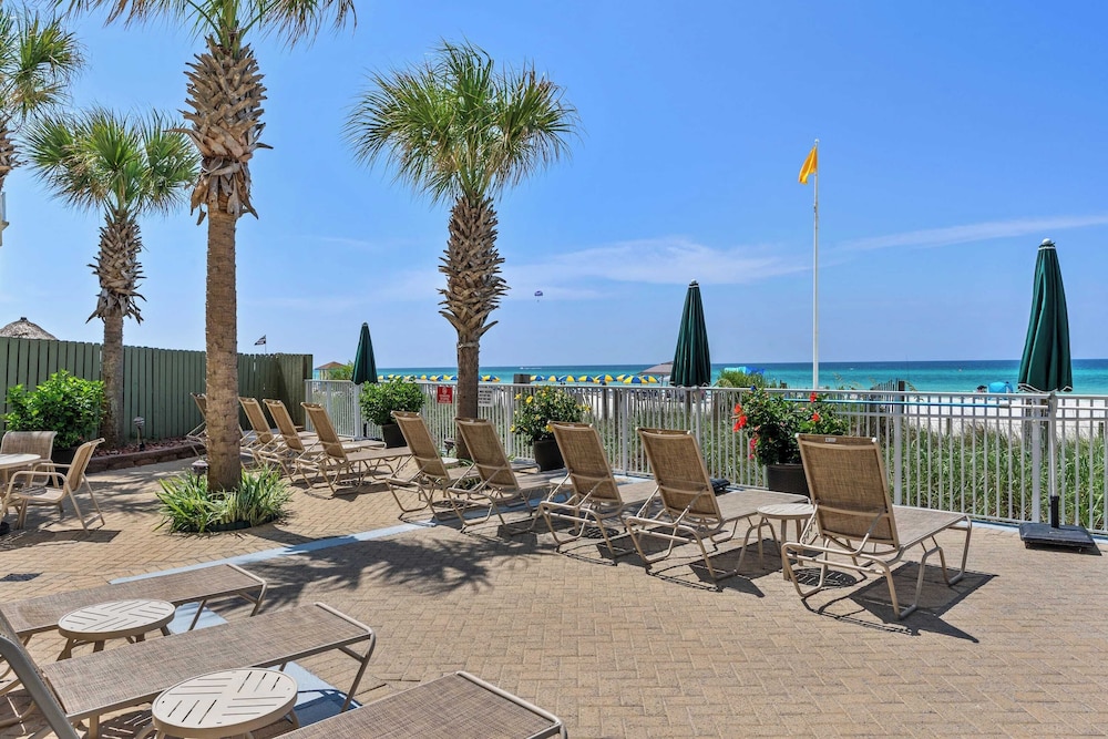 Beachfront Condo w/ Ocean Views + Pool Access Emerald Isle 808 by Avantstay