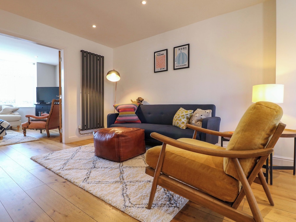 Chelsea House