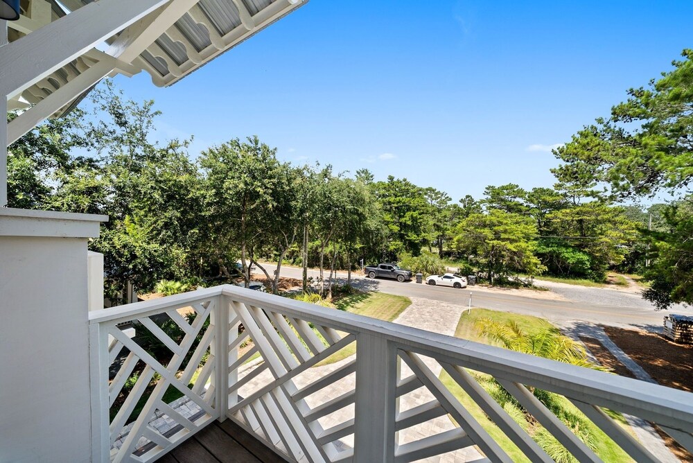 Magnolia Tides 6 Bedroom Home
