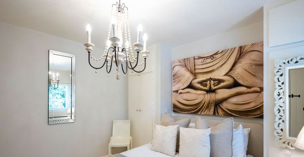 Wargrave Cottage - 2 Bedrooms Private Garden view 4