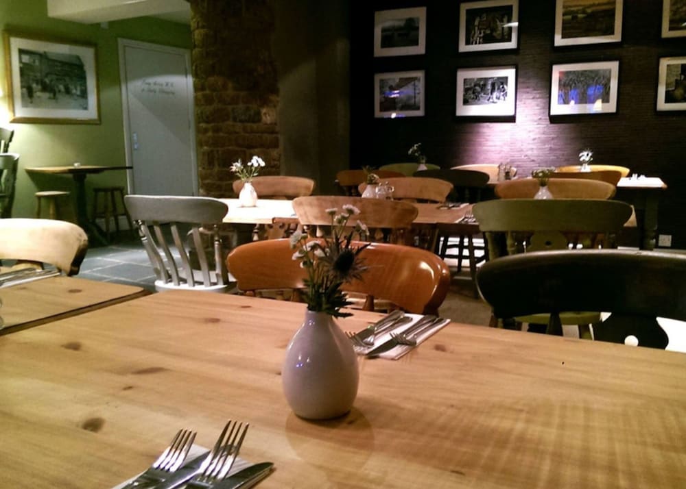 Banbury Vacations - The Sun Inn - Property Image 2