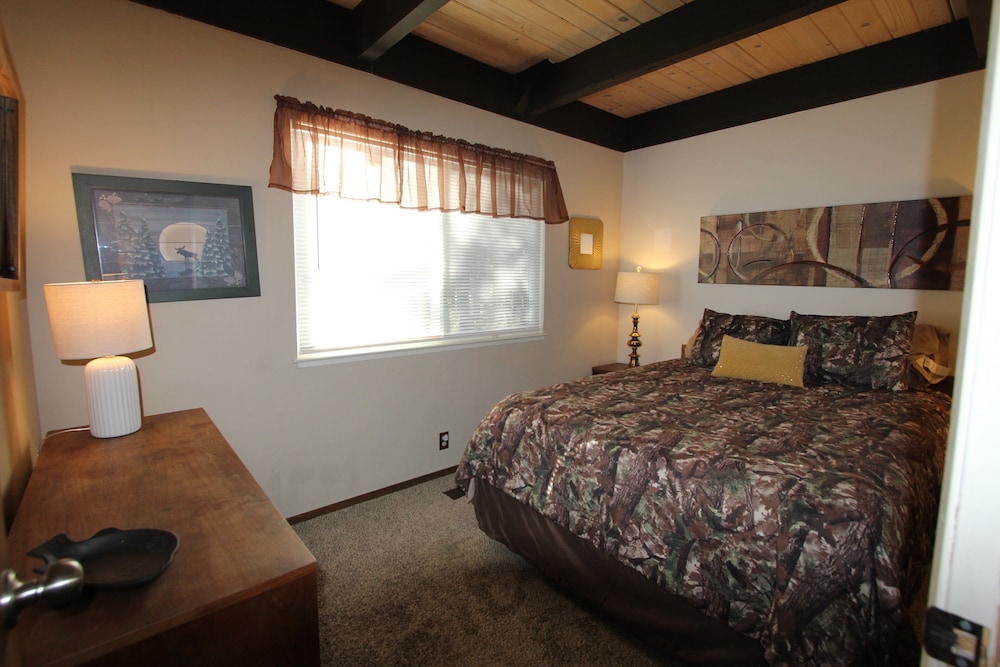 Hch0864 - Donner Cabin 3 Bedroom Home