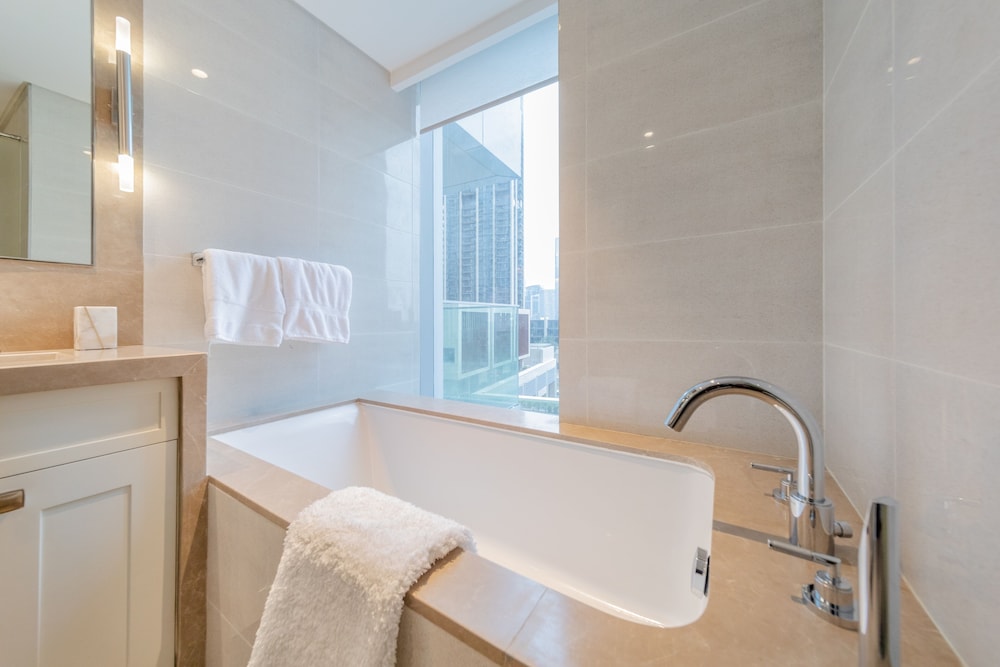 EDEN'S Homes & Villas - Opera Grand