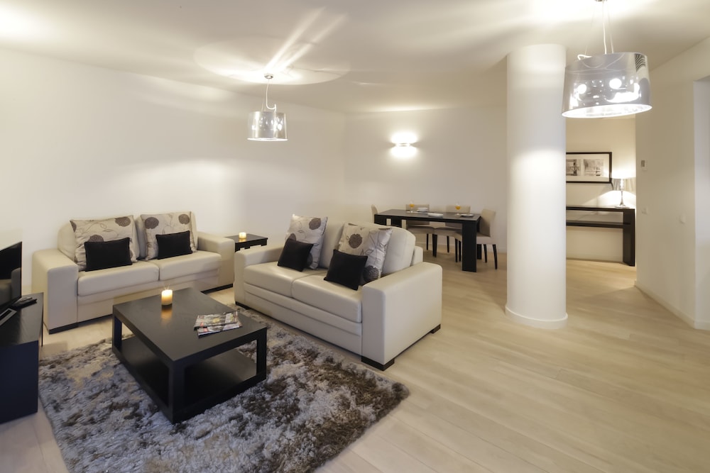 Santa Catarina Superior Apartments by linc