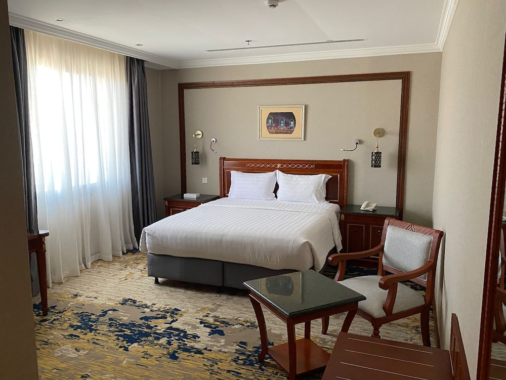 ELITE PARK HOTEL