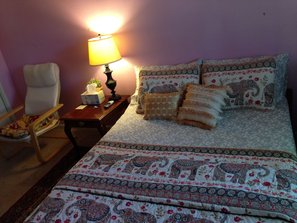 Bed and Breakfast - Property Image 13