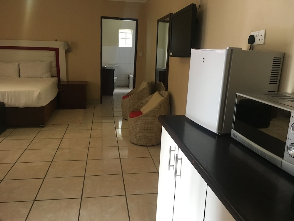 Luxury Wild Inn