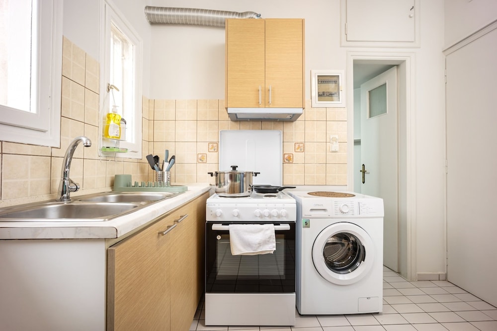 Diakou 38 Sunny Cozy 3bd apt Just a min Away to Acropolis