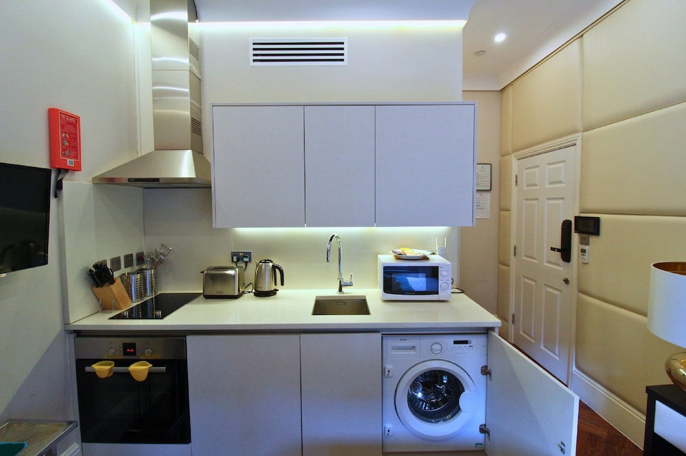Baker Street Apartments by Viridian Apartments