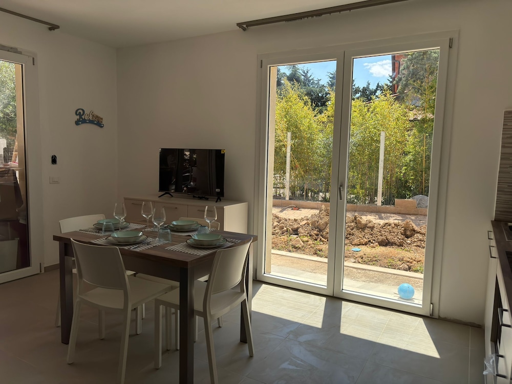 Acquaviva Suites with common pool