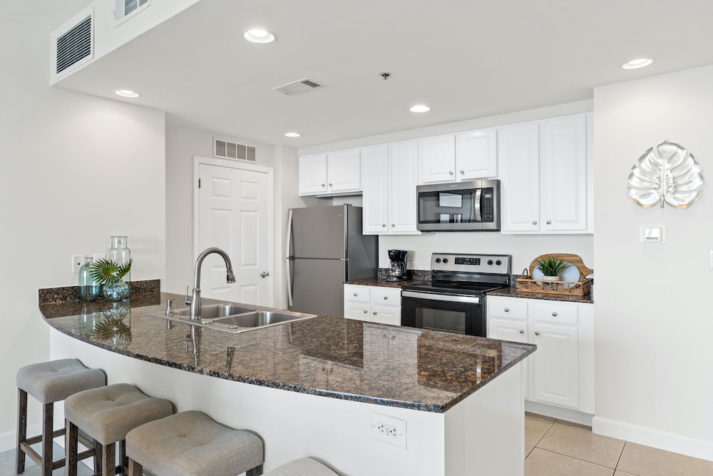 Splash Beach Resort by Panhandle Getaways