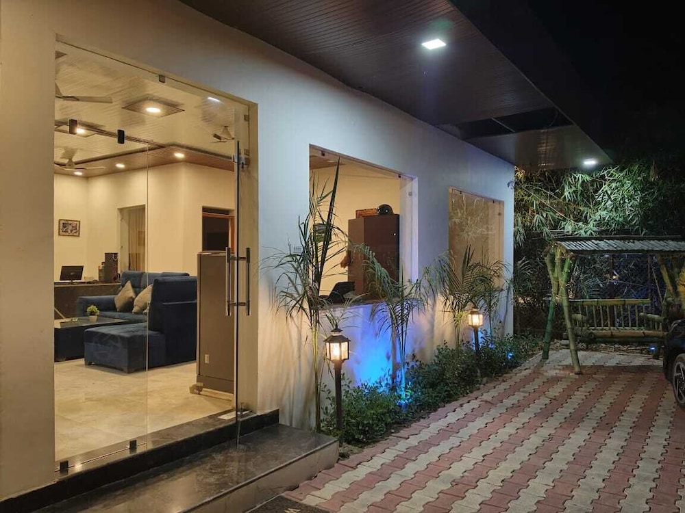 Evencia Resort