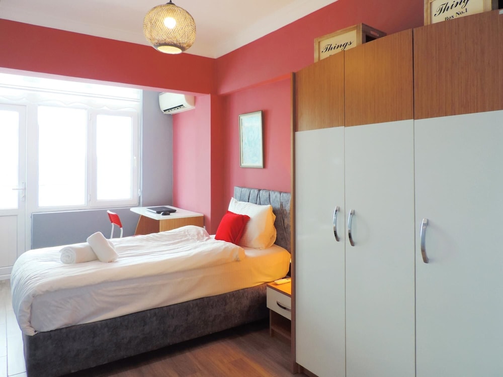 Centrally Located Flat 5 min to Ozdilekpark Mall