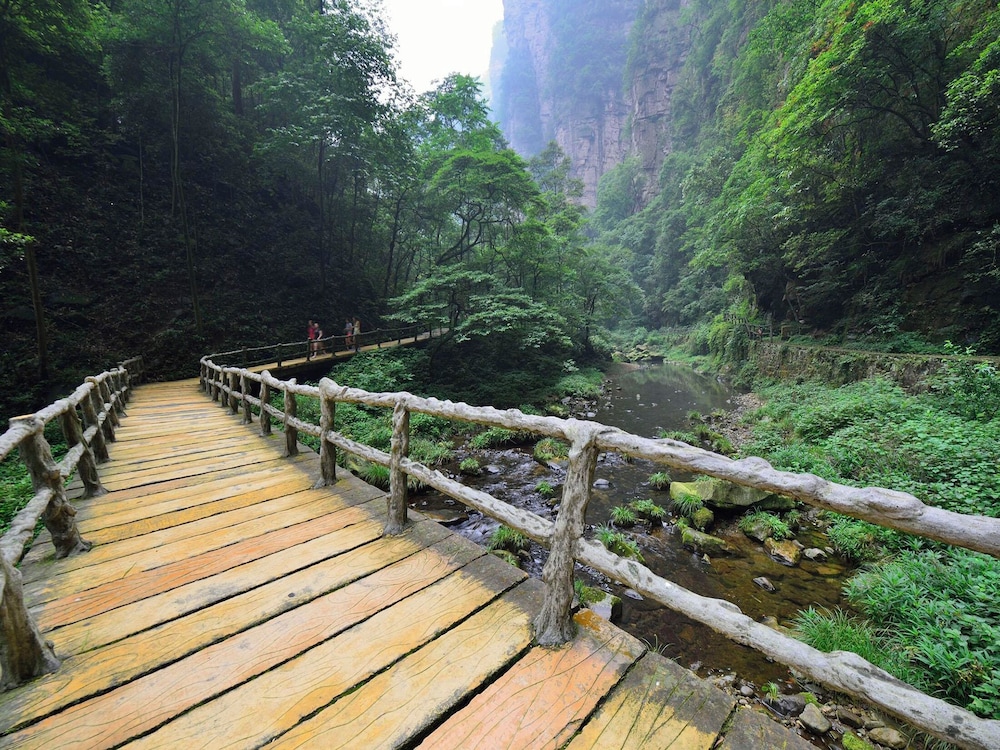 Zhangjiajie Valley Love Holiday Hotel