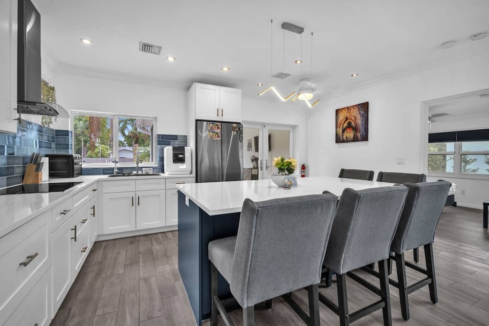 Entire House - Paradise in Dania Beach