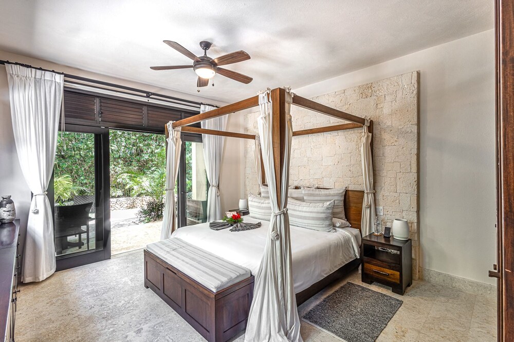 Villa Tres Amarras The Pinnacle of Exclusivity