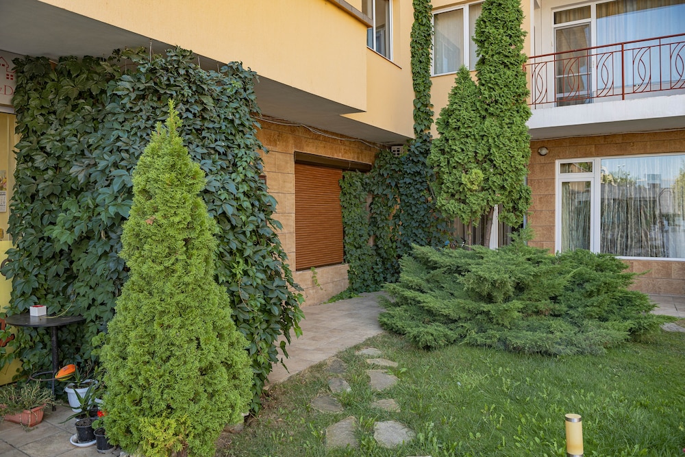 Menada Sunny Day 1 Apartments