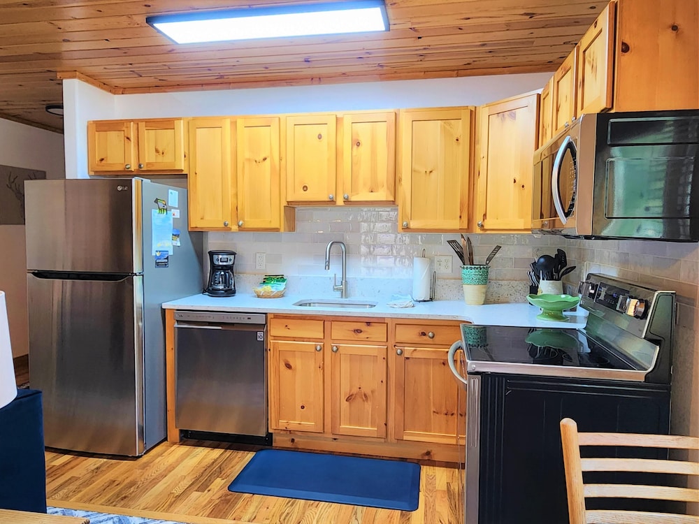 Estes Park Condos - Property Image 103