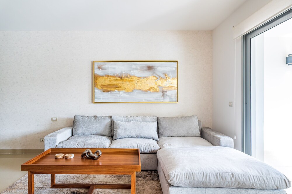 Casa Bellisima ! 2 bedroom swim up 2 Apts by RedAwning