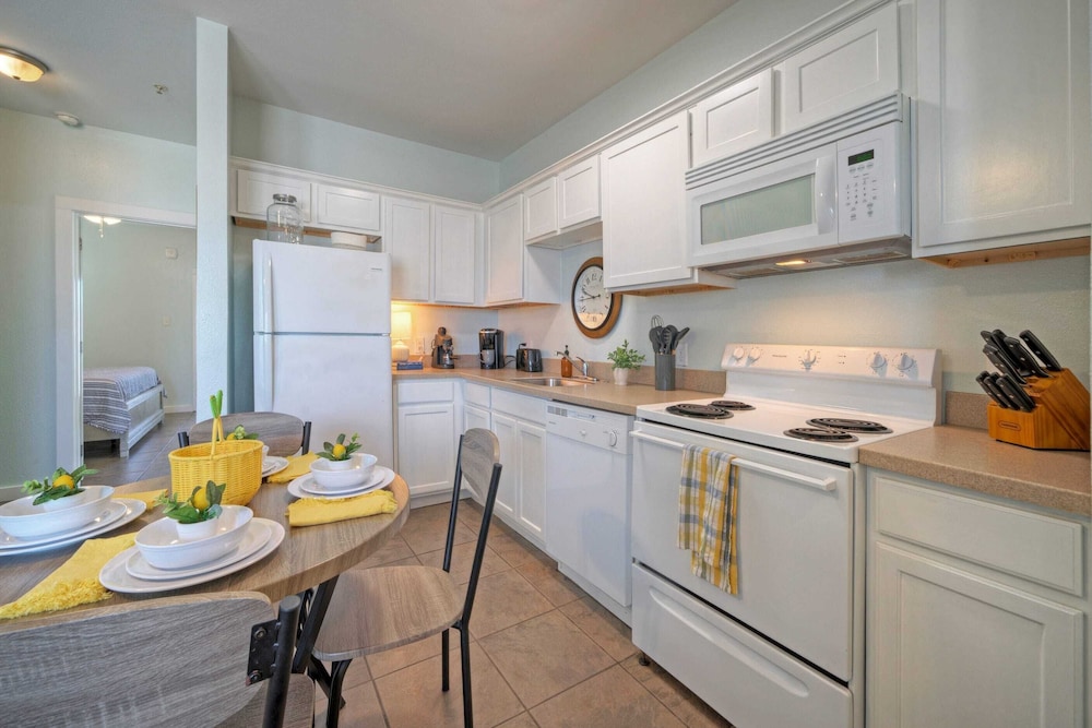 Sleeps 10 Two Condos. Pet-friendly + Beach Access