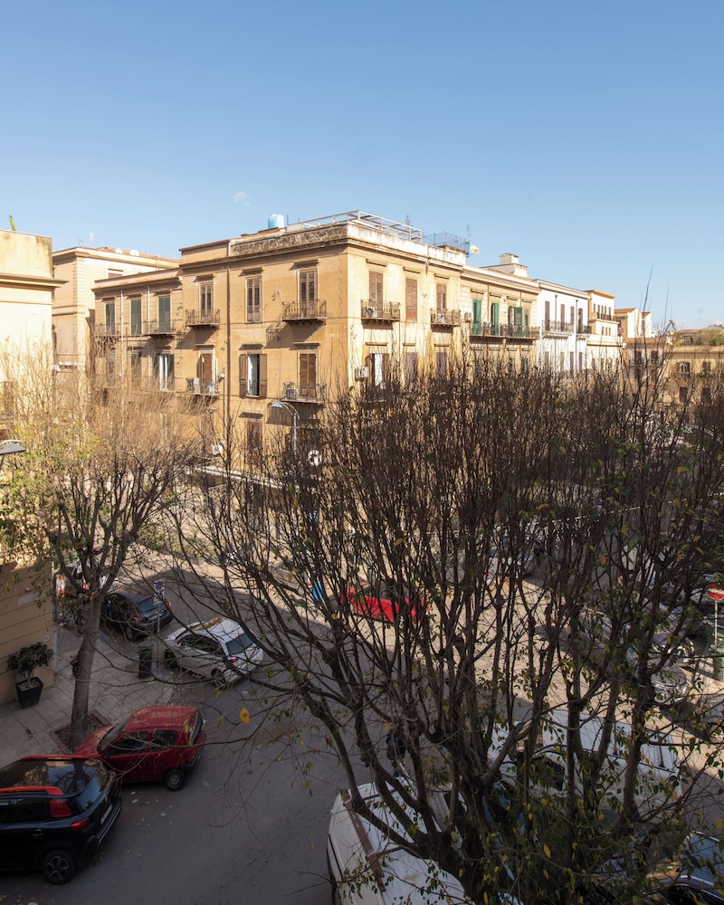 Casa Madà vicino al Politeama