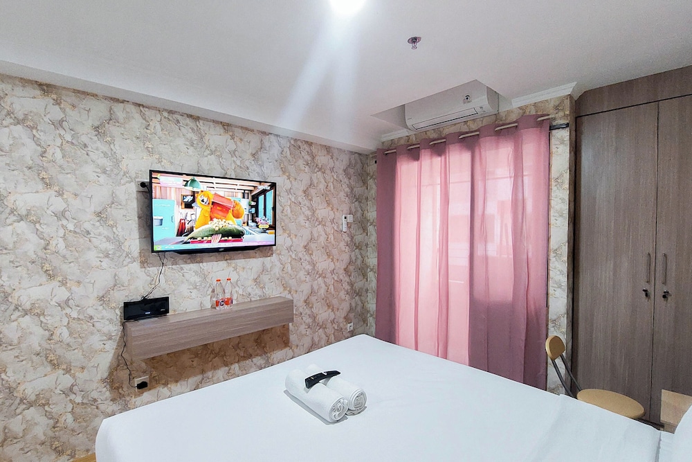 Best Deal Studio at Sentraland Medan Apartment