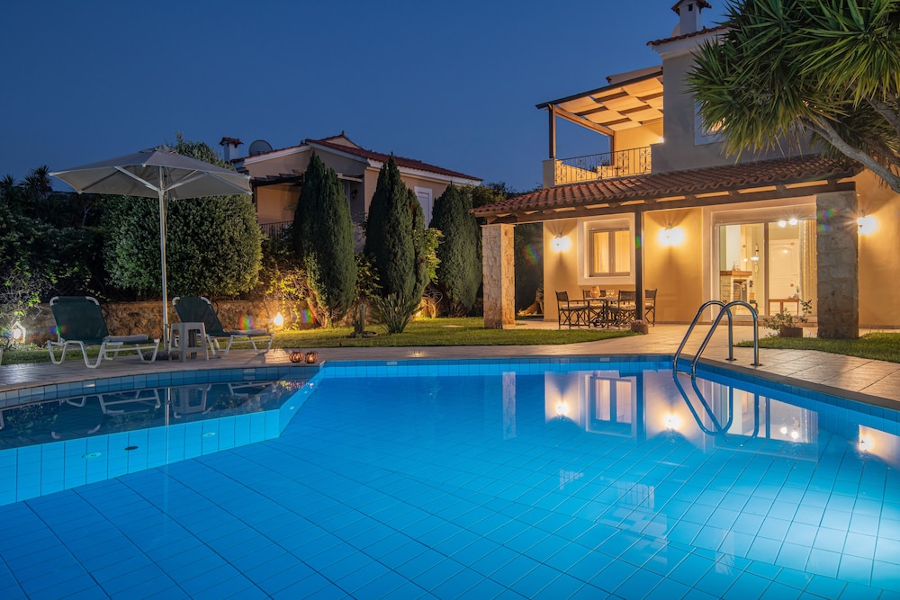 Gerani Villas