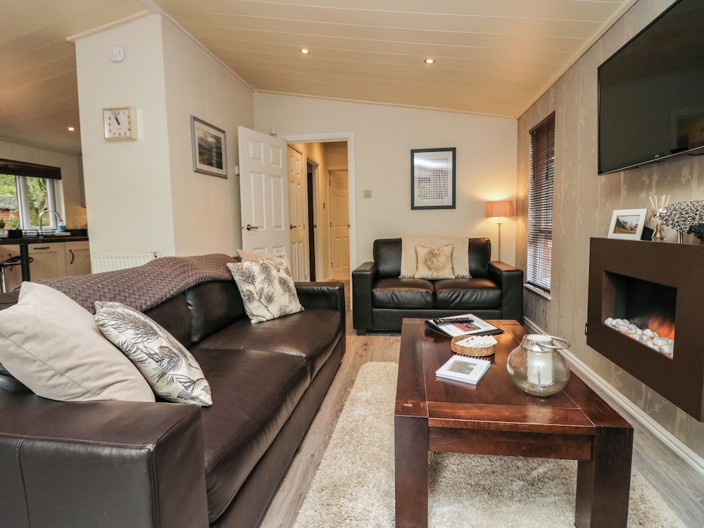 Somerford Lodge