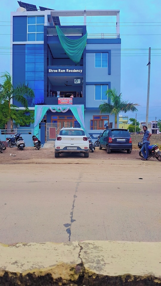 hotel shree ram residency