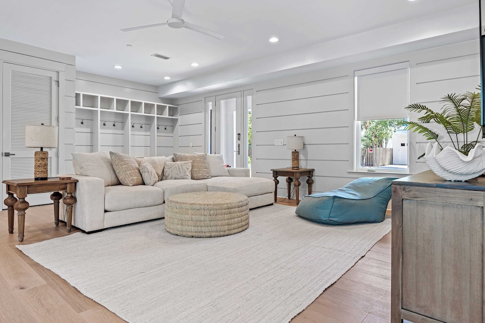 All Decked Out Seagrove by Avantstay Priv Pool+hot Tub, Ocean Views!