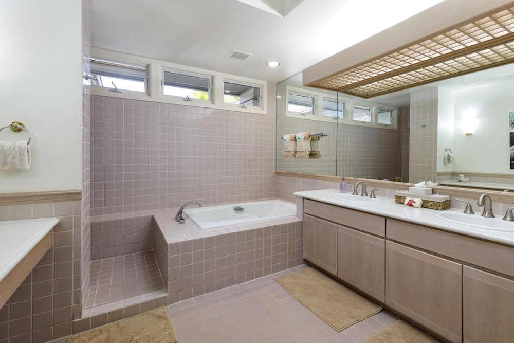 Islands at Mauna Lani IML-D3 by KBM