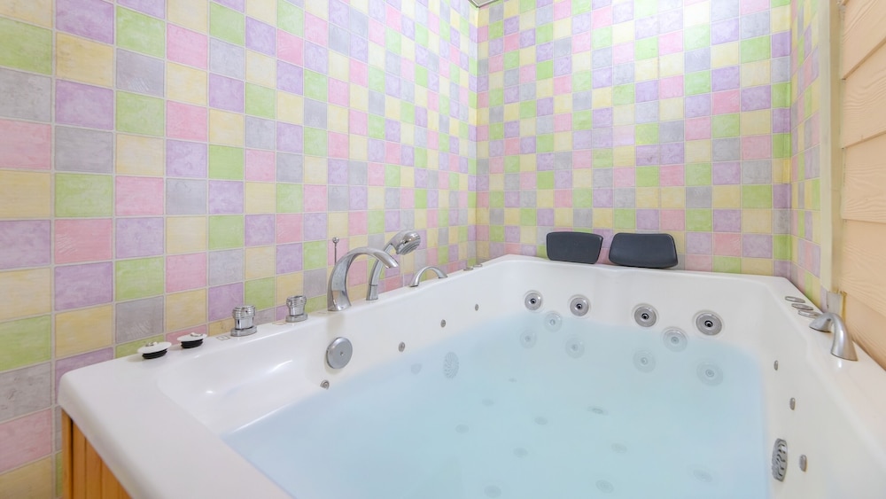 Ganghwa Hi Mom Kids Spa Pension Yellow