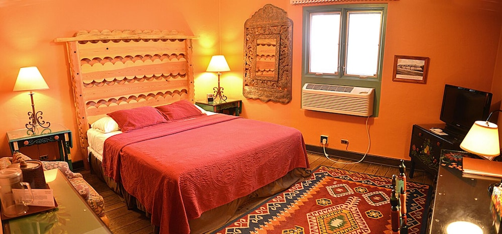 Winslow Vacations - La Posada Hotel - Property Image 26