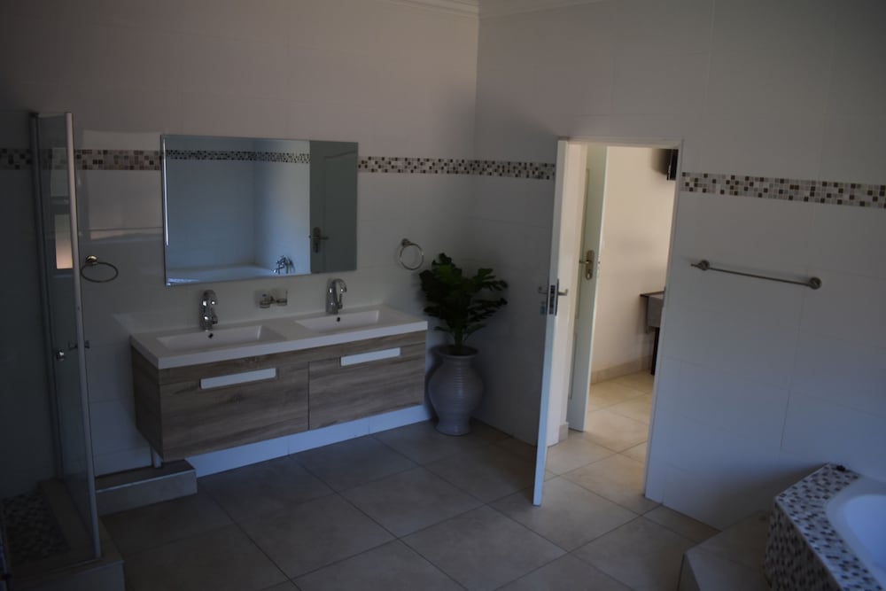 Mount Vista Guest House
