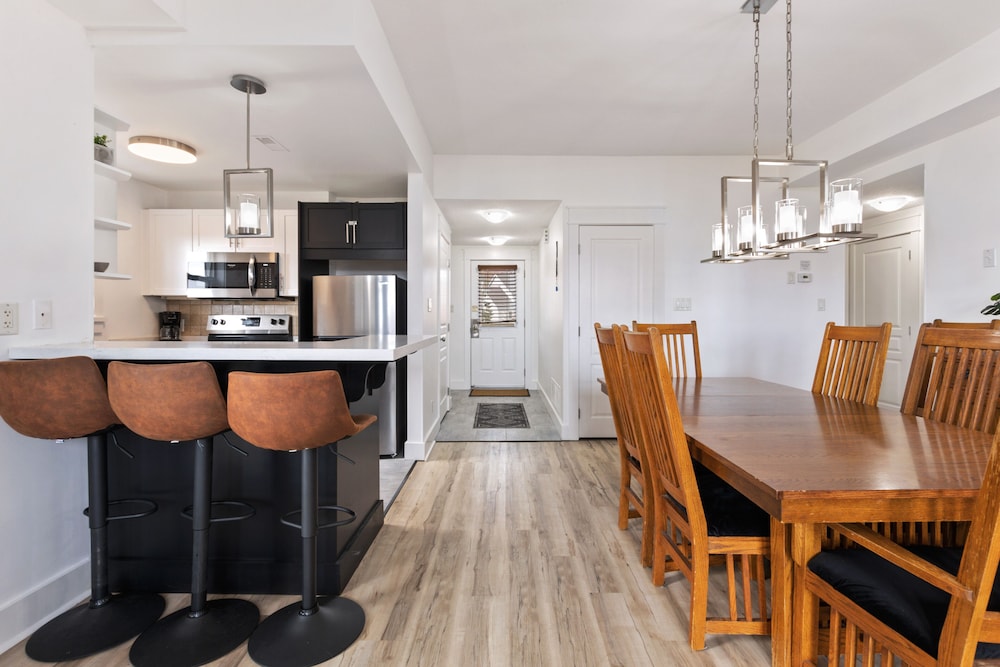 Rivergrass Condos